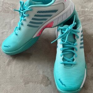 Women’s K-Swiss pickleball/tennis shoes size 9